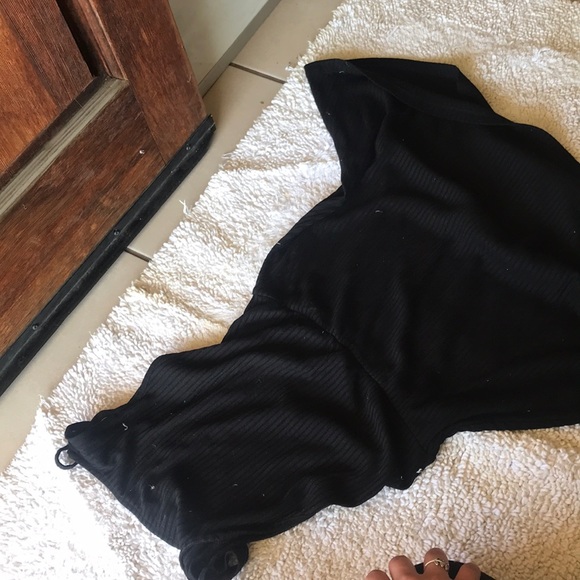 Cute black summer or outum - Picture 3 of 3